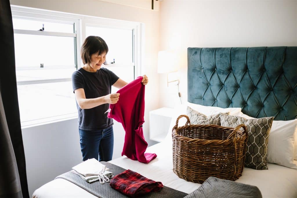 Hire A Housekeeper In Sydney To Fold Washing
