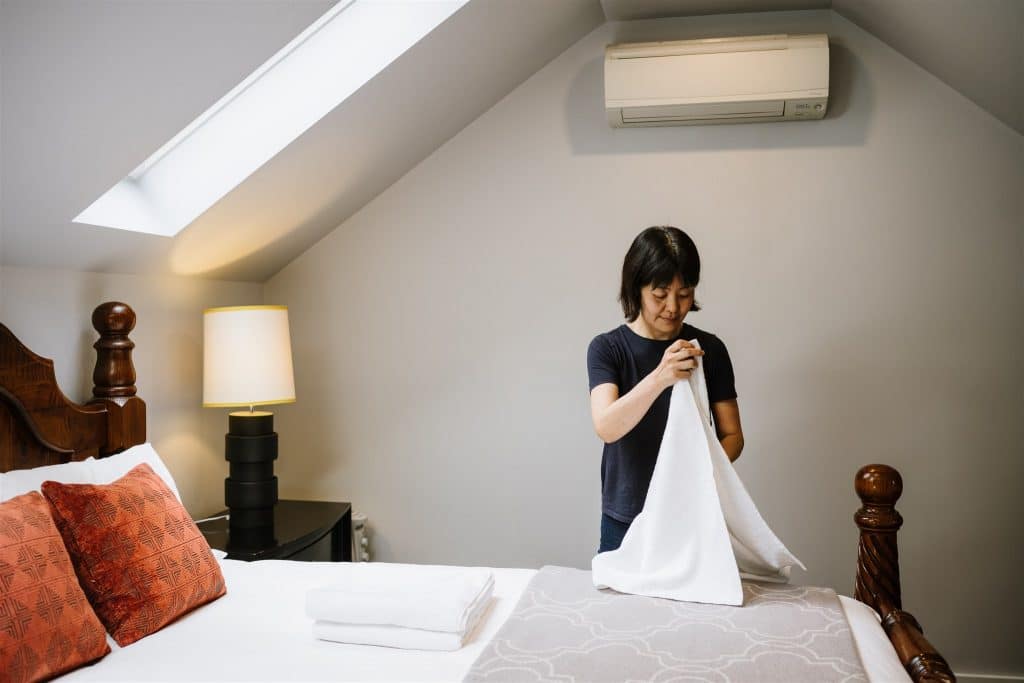 housekeeper agency hire of a housekeeper